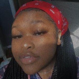 Meet your Posher, Teziah